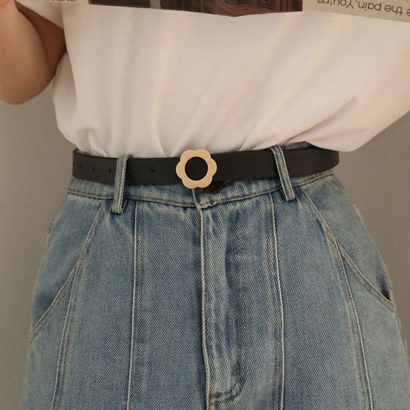 

New Stylish 2024 Korean Black Metal Rectangle Buckle Casual Waist Belt Women For Black Floral