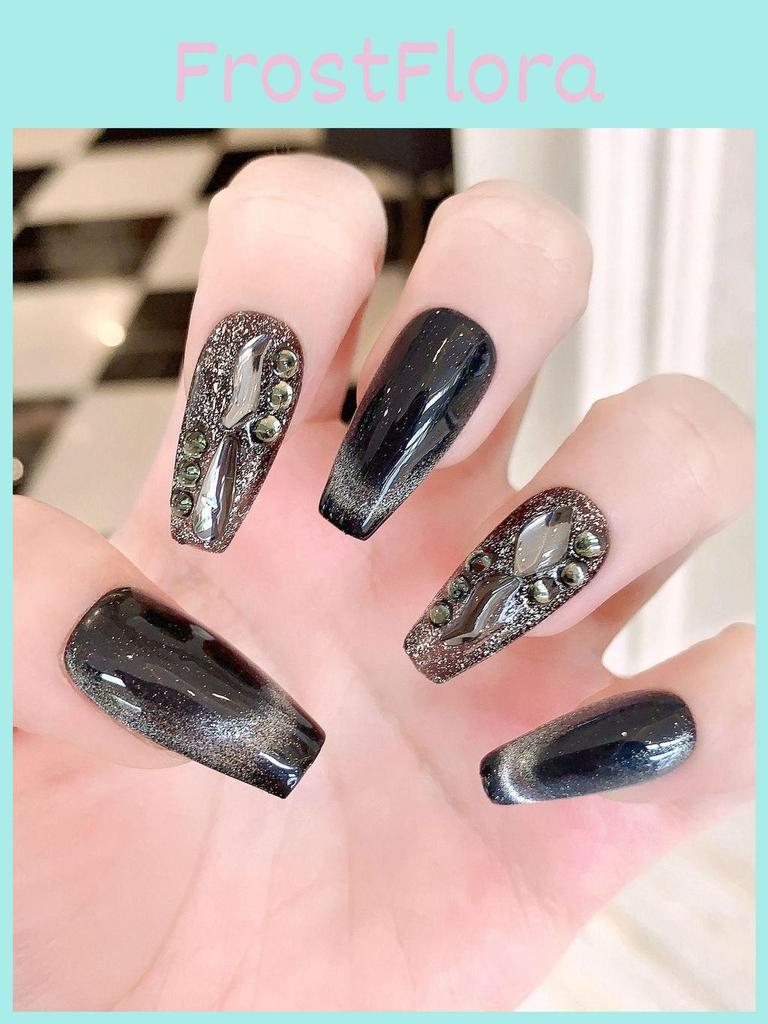 Handmade Black Cat Eye False Nails With Sparkling Rhinestones Stylish And Luxurious
