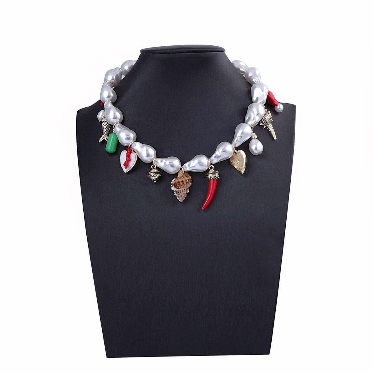 

Fashion Baroque Imitation Pearl Alloy Heart-shaped Necklace Pendant For Women One Size білий