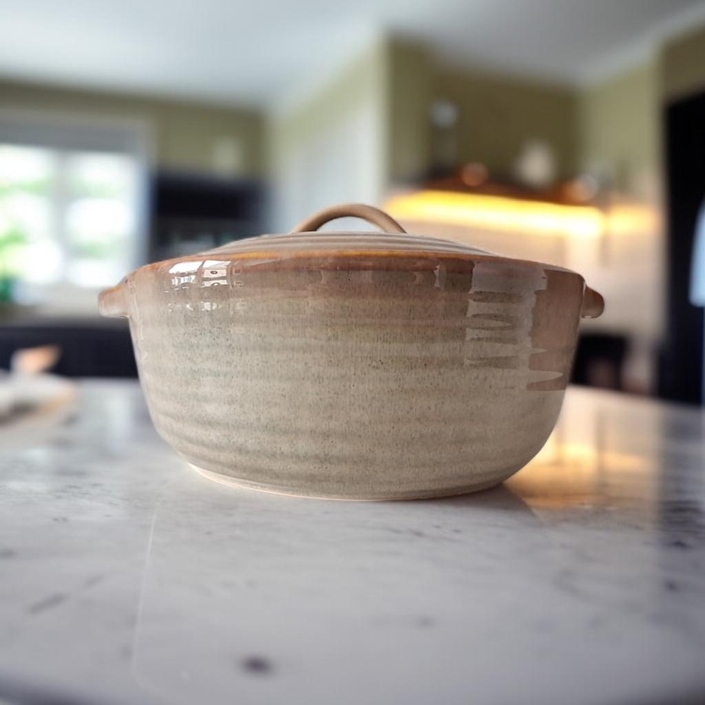 SOUP TURESE 2L CERAMIC POT WITH LID FOR BREAD BAKING 23 Cm