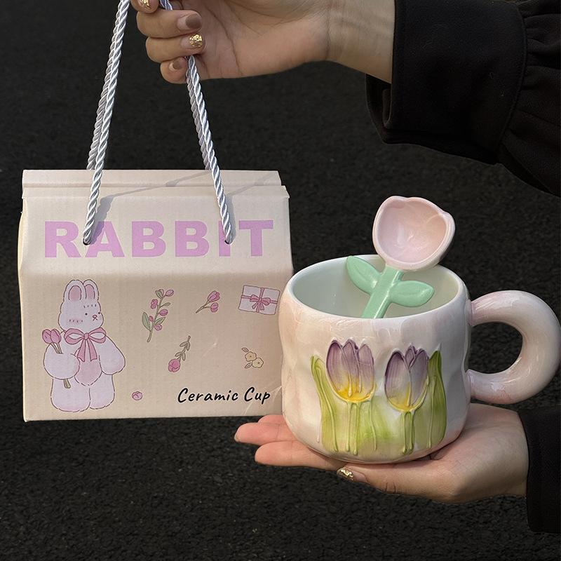 High-value Tulip Ceramic Mug with Lid Spoon As a Gift, Practical Cup for Girls, Birthday Gift for Girlfriends