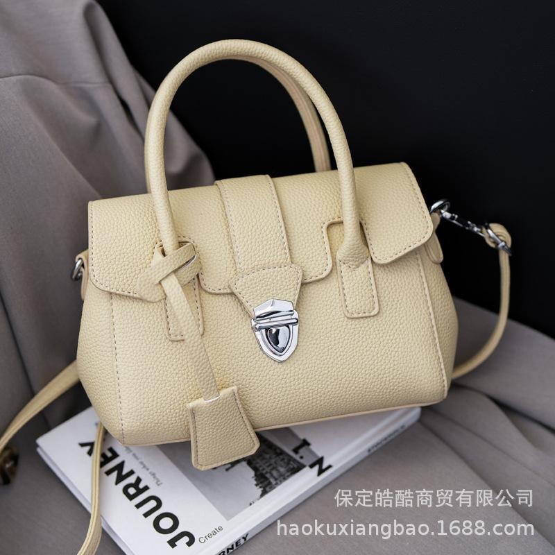 Handbag bag women's large capacity 2025 new niche high-end sense foreign style commuting versatile single shoulder messenger tote bag
