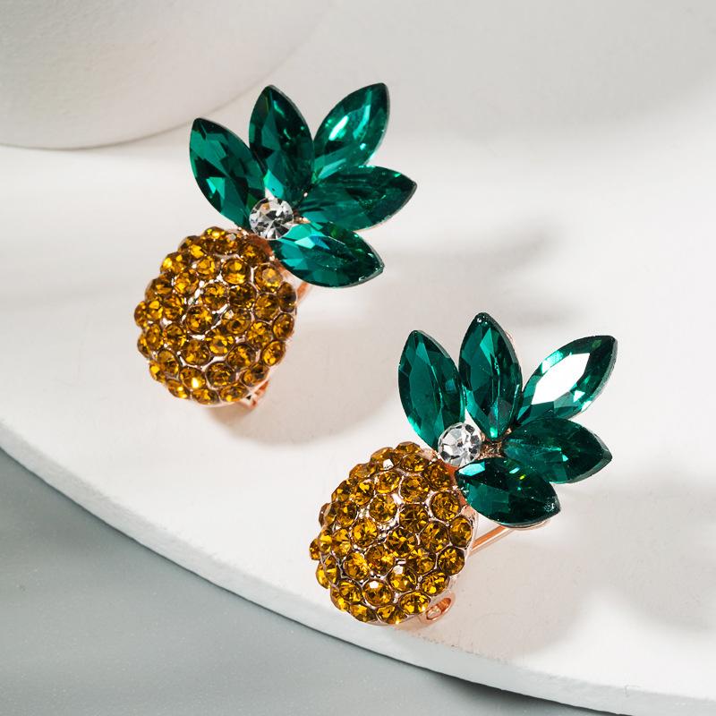 Boucles d'oreilles pour femmes Été Frais Polyvalent Alliage Ensemble Couleur Strass Ananas Boucles d'oreilles à clous