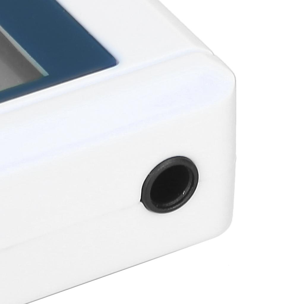 QQT102 Professional Radio Portable FM Stereo Receiver with LCD Display Earphone