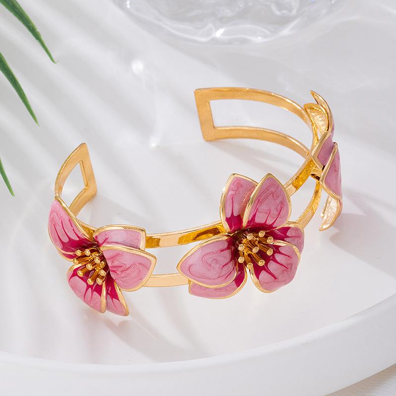 Simple Oil-Infused Flower Earrings And Necklace Set - Casual Jewelry Set For Women