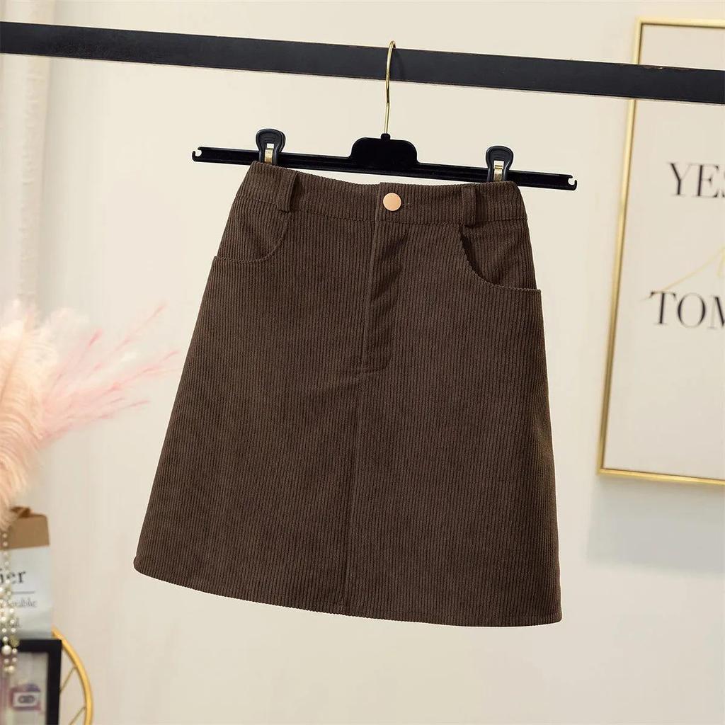 2026 Autumn/Winter Plus Size Corduroy High Waist A-line Black Short Skirt