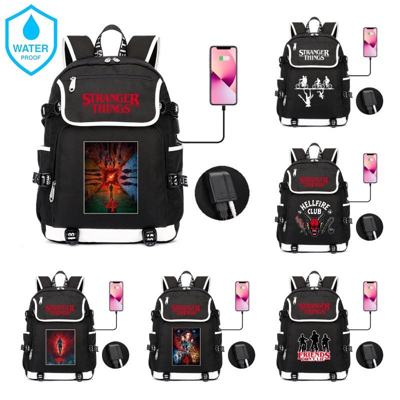 Mochila Impermeable Stranger Things 4 Perfecta Para Estudiantes Y Adultos Con Gran Capacidad Y Función Recargable USB