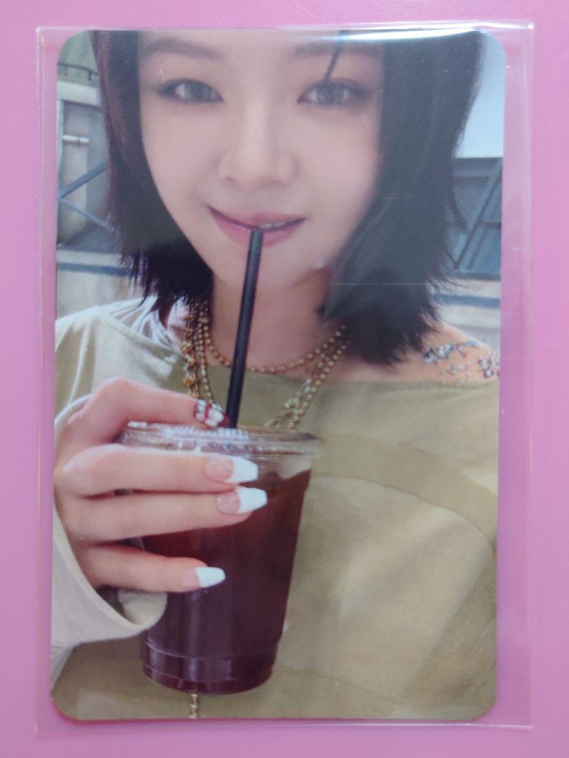 

[USED] TWICE THIS IS FOR Digipack Soundwave Jeongyeon