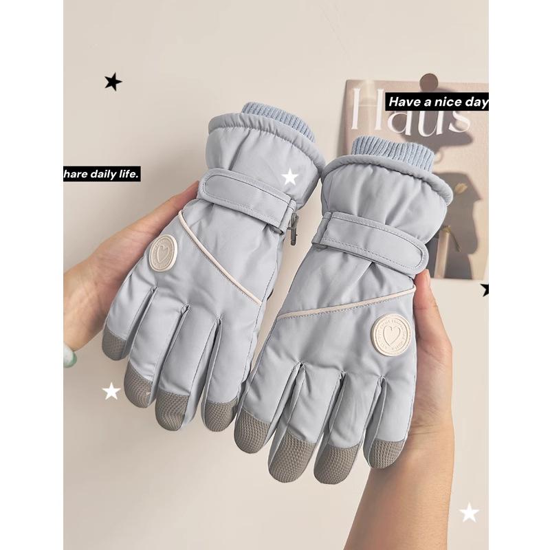 Cycling Gloves Winter Female Cute Warm Thickened Velvet Hiking Touch Screen Northeast Electric Car Cold Winter Skiing