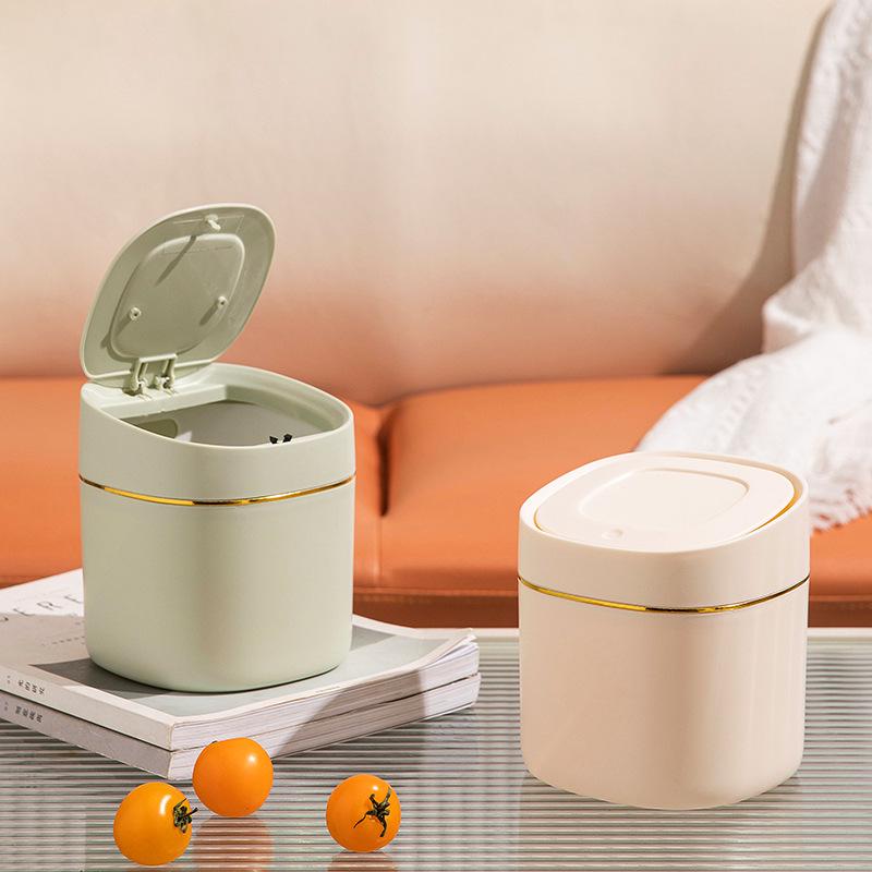 Popular Mini Desktop Trash Can with Pop-Up Lid for Bedside Table