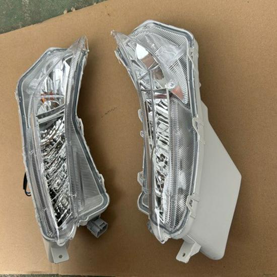 Fits 15-17 Toyota Camry XLE Turn Signal Light 81510-06050/81520-06050