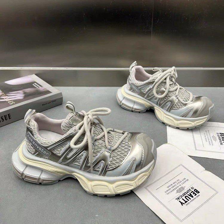 Elope with Love~ Ultra Light Giant Soft Platform Daddy Shoes Women's 2025 Summer Breathable Mesh Shoes Big Head Casual Sneakers