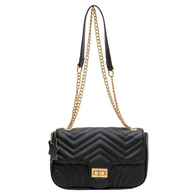 Ielgy Korean Version Chain Black Female Bag Fashionable All-Match Commuter Shoulder Messenger Bag