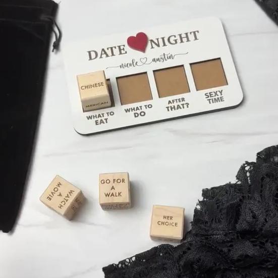 1 Set Würfel-Set für Datum und Nacht, lustig, was zu tun ist, verschiedene Stile, robustes Holz, wiederverwendbar, Würfel für Paare, Valentinstag, Jahrestage, Geburtstage, Geschenk