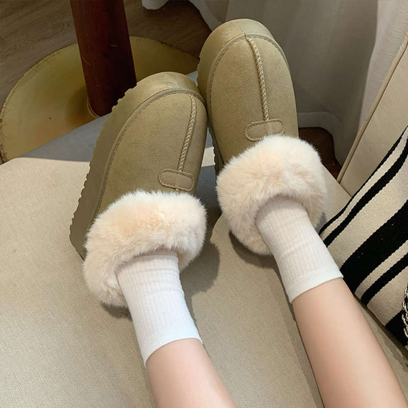 Low-top fluffy snow boots women's winter 2025 new thick-soled non-slip bread shoes piled and thickened warm cotton shoes