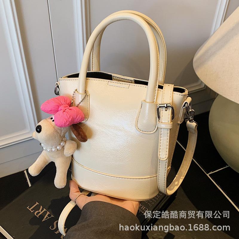 Niche Design Bags Women's 2025 New Summer Versatile Messenger Mother and Child Bags Are Popular This Year, Bucket Bags