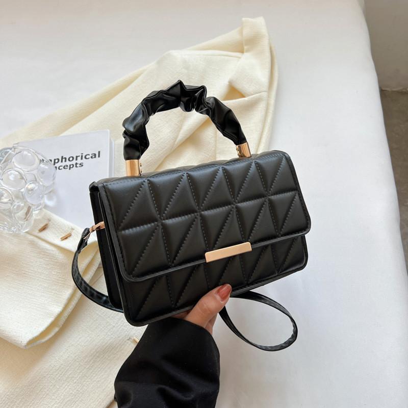 Fashionable Pu Leather Small Crossbody Bag Trendy Street Style Handbag For Women 2023