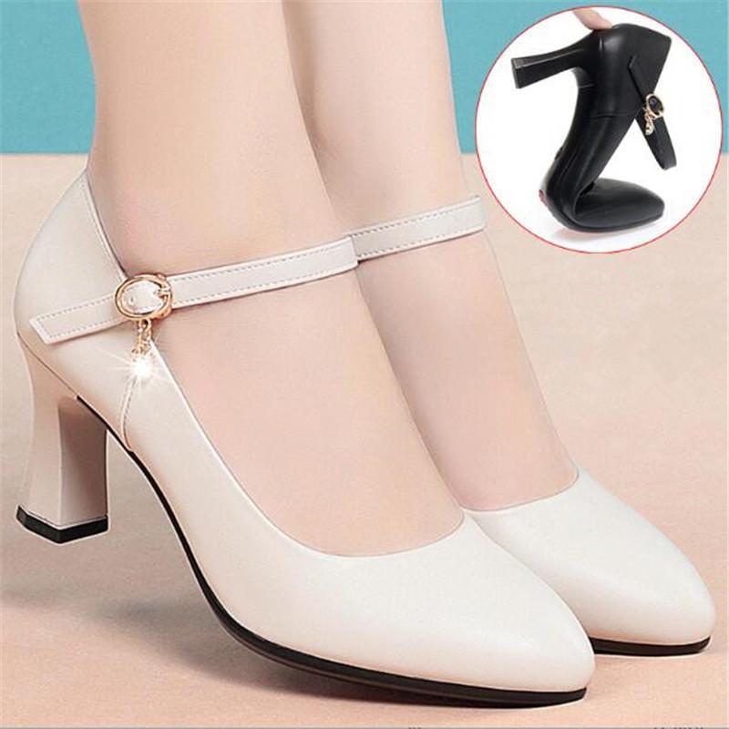 Dámské lodičky s špičatou špičkou, kancelářské dámské lodičky s přezkou, dámské boty na vysokém podpatku, elegantní dámské boty na středním podpatku pro čtyři roční období