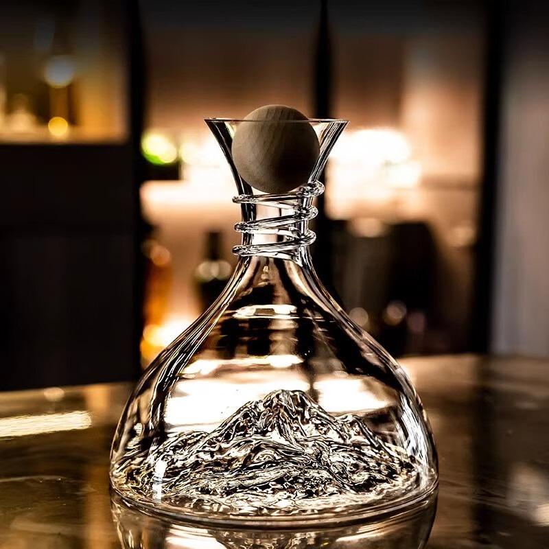 1800ML Red Wine Decanter Crystal Glass Quick Waterfall Dispenser for Reds/Whiskey Iceberg Design Home Use Kettle Bar Accessories