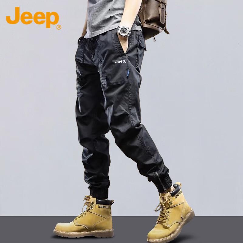 

Jeep Men s Loose Fit Tapered Cargo Pants 33