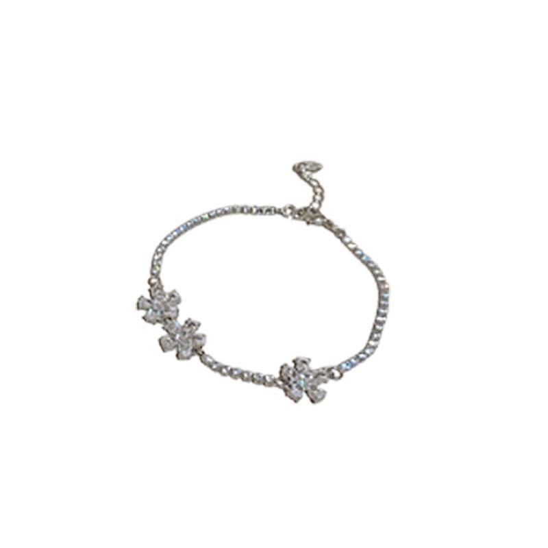 Floral Zircon Pendant Bracelets For Women With Elegant Copper And Plastic Material