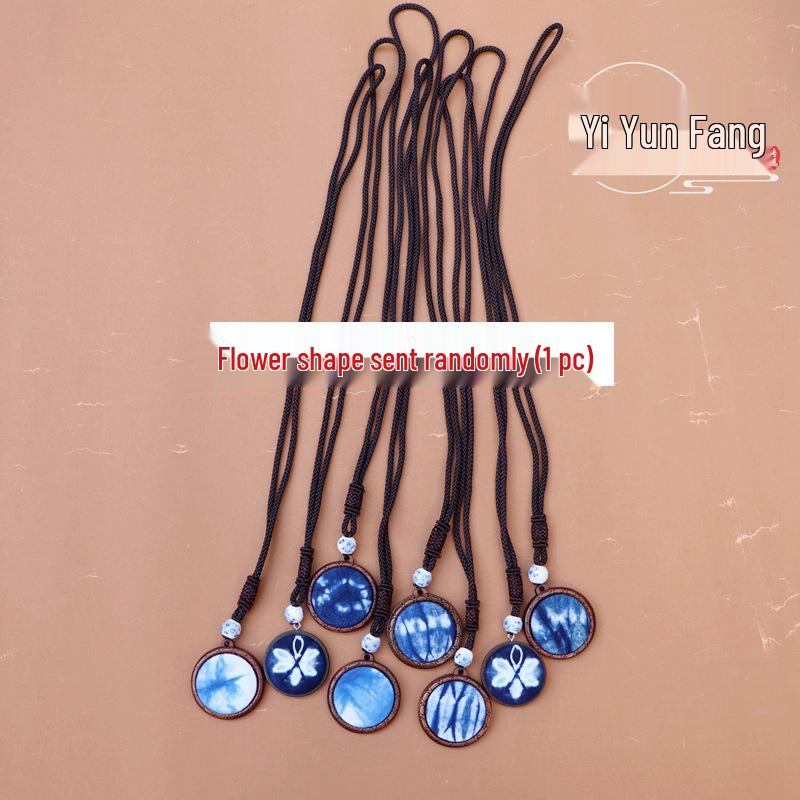 Ethnic Yunnan Dali Tie-Dye Wood Carved Necklace with Blue Dye Sweater Chain