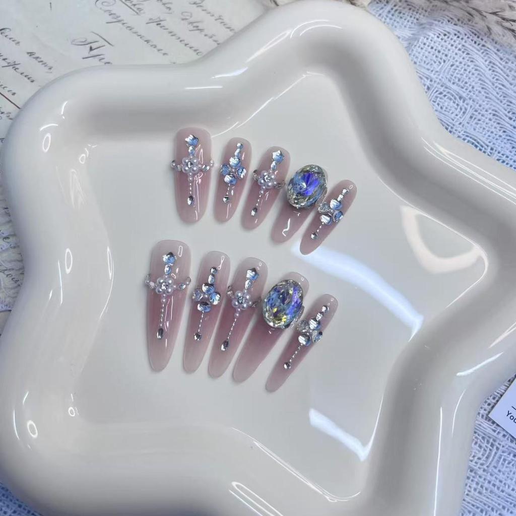 Chasing Dreams: Handmade Luxury Rhinestone Nail Art Set