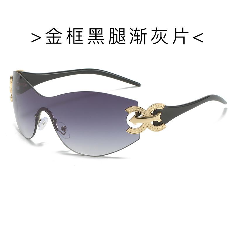 Anti-radiation Internet celebrity sunglasses female, stage performance new retro sunglasses, travel glasses