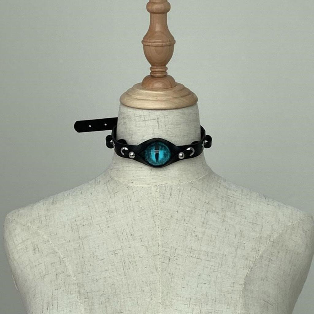 Gothic Punk Choker Necklace With Demons Eye Designs Fashion Accessory for Women Craft of PU Leather And Resin Alloy