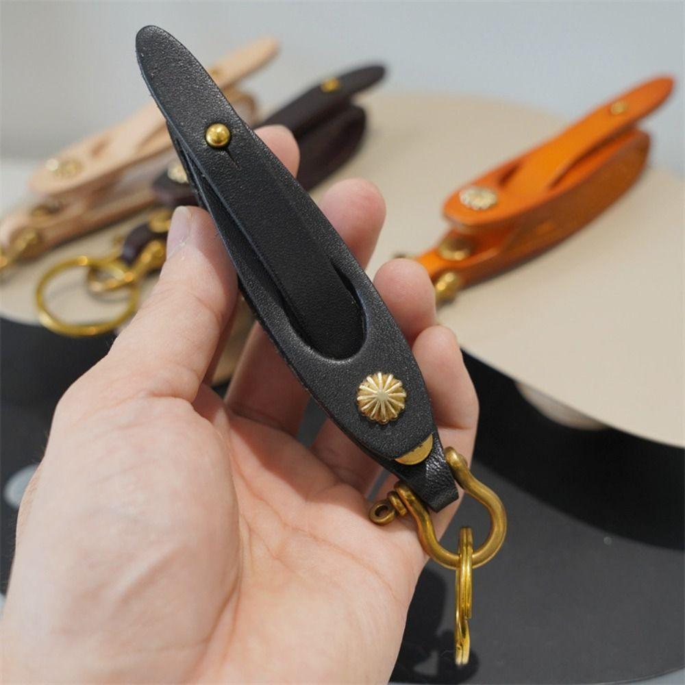 Leather Olive-Shaped Crafts Vintage Style Cowhide Keyring Copper Buckle Keychain  Men Women