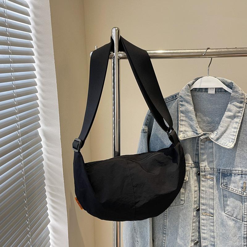 

Large capacity dumpling bag all-match solid color bag women s simple and fashiable shoulder bag women s bag messenger bag