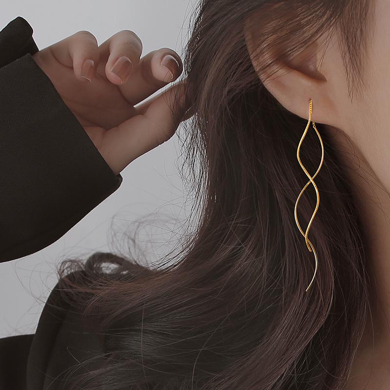 2025 Trendige S925 Silber Wellenfaden Quastenohrringe für Damen: Schlankmachend und Elegant
