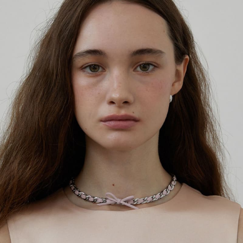 LOVE ME MONSTER Chic Leather Ribbon Chain Necklace (L243MNK010)
