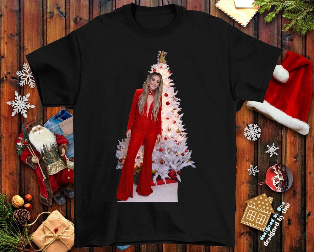 

Singer Lainey Wilson Black Men Christmas T Shirt Holiday Gifl For Fan Unisex T-Shirt S