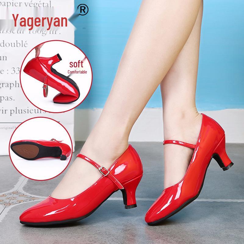 

Современные танцевальные туфли из замши и лакированной кожи на мягкой подошве 39