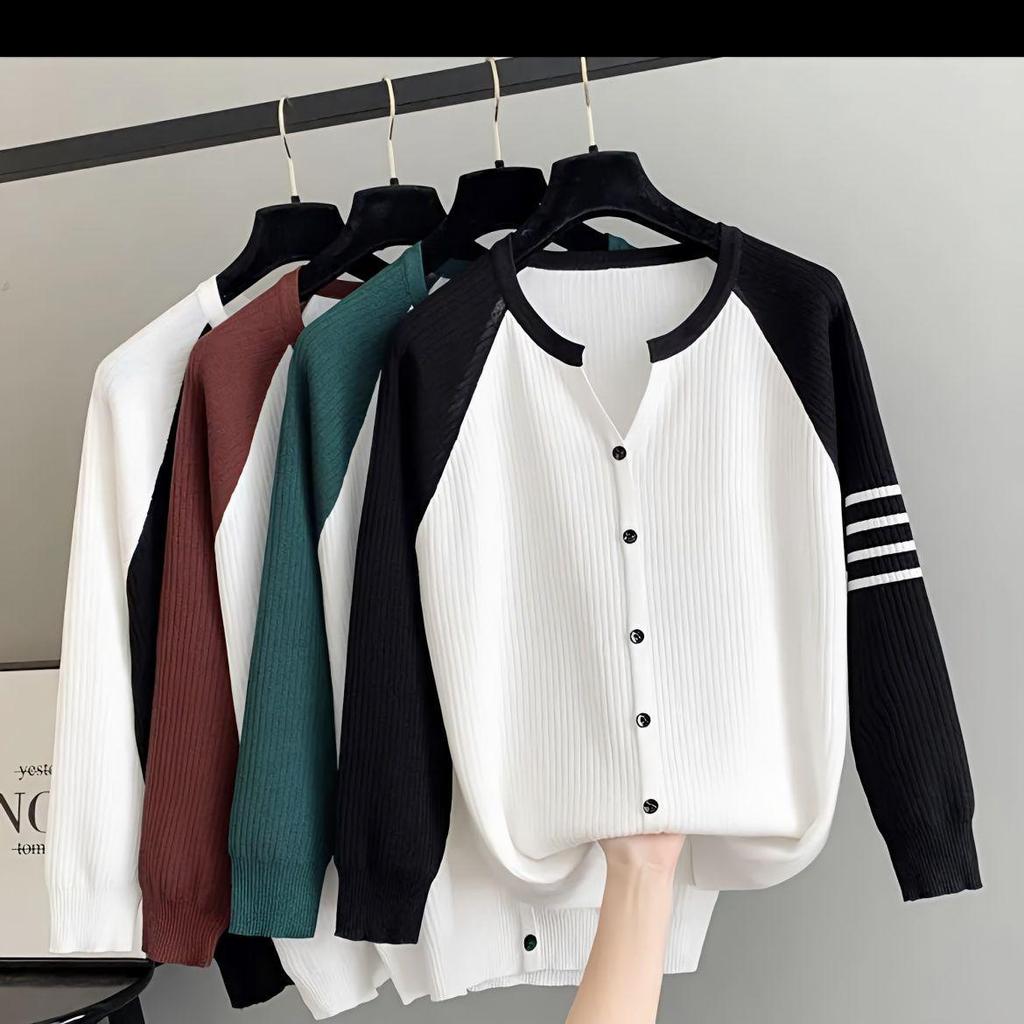 2025 Spring/Autumn Plus Size Women's Raglan Sleeve Cardigan, Color Block, Single-Breasted, Loose Knit Sweater