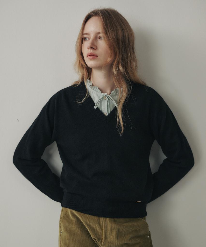 Leumeme Whole Garment Cash Blend Knit Black