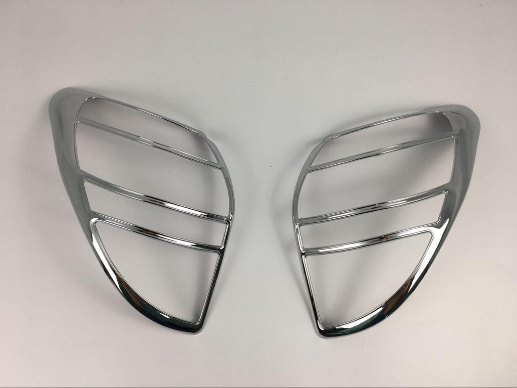 09-13 RAV4 Rear Taillight Decorative Frame and Cover