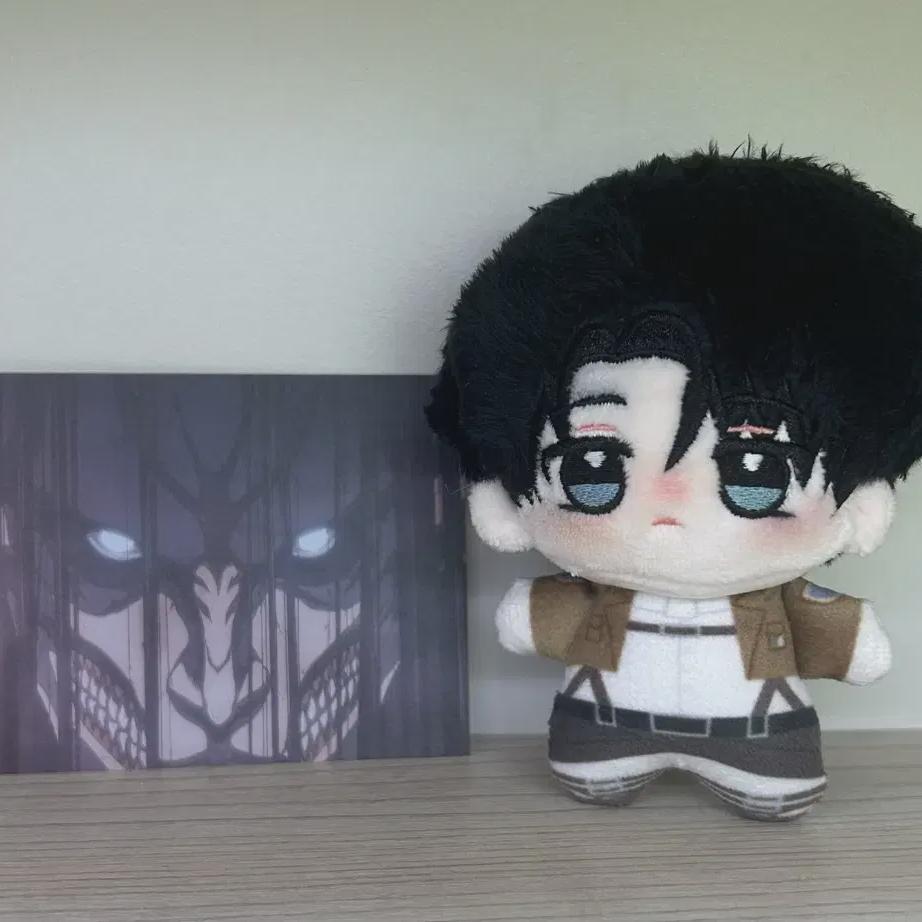 

Attack On Titan Levi 10cm Cotton Doll Keyring+giant Eren Postcard Sell