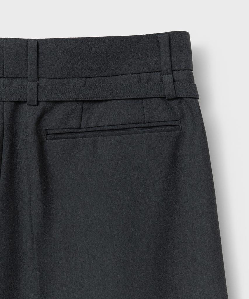 Bellie Belted Tuck Bermuda Slacks - Charcoal