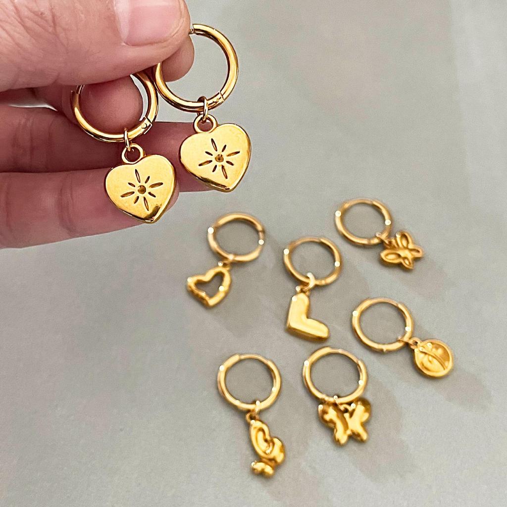 Orecchini a Forma di Cuore di Farfalla di Lusso Stile Europeo e Americano - Design Traforato con Personalità Unica