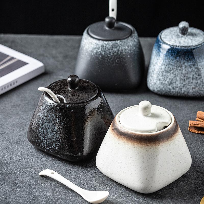 Japanese-style Ceramic Seasoning Jar Set Hotel Restaurant with Lid Seasoning Jars Household Kitchen Seasoning Bottles and Spoons