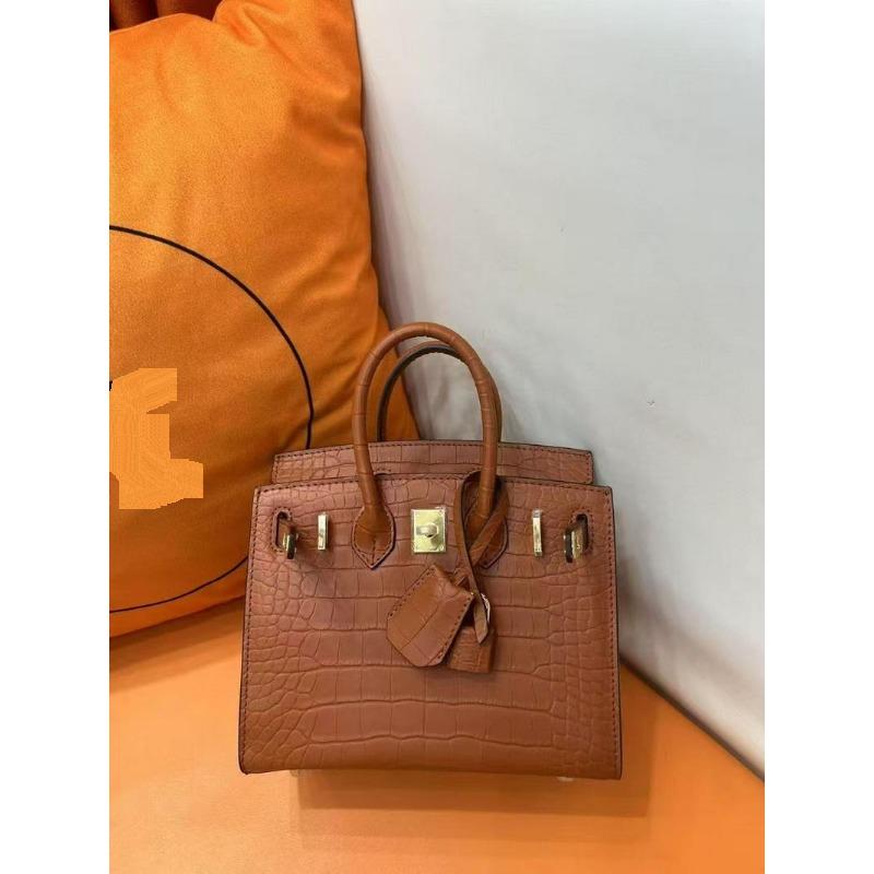 2025 New Genuine Leather Women's Bag Foggy Crocodile Skin Wax Thread Platinum Bag Handheld Women's Bag Cross Border