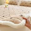 Milk Velvet Cotton Mattress Cushion for Home Use, Winter Coral Velvet Mattress for Warmth and Thickening AVE