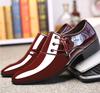 Scarpe da Uomo Abbigliamento Retro Appuntite Moda Lucide Traspiranti Casual Pelle Lucida Scarpe da Lavoro Matrimonio Singole