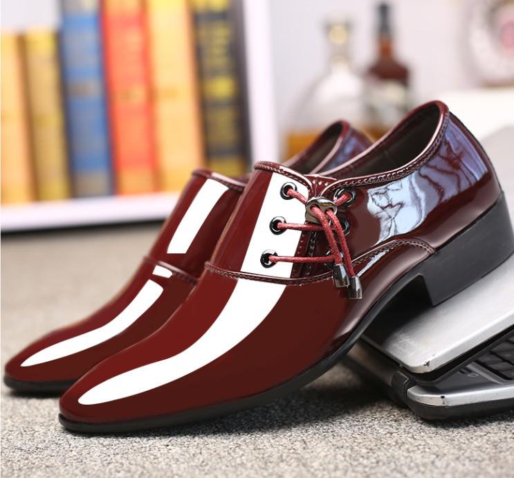 

2025 весна и осень новые мужские туфли деловые повседневные кожаные туфли британской и корейской версии официальные импортные торговые туфли большого размера одинарные туфли прилив 38 бордовый