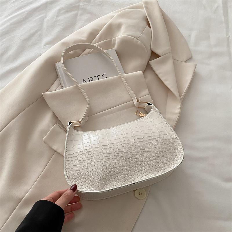 

Весенняя сумка в иностранном стиле 2025 модная новая ретро-мода женская на плечо с крокодиловым узором портативная сумка-багет на плечо подмышку