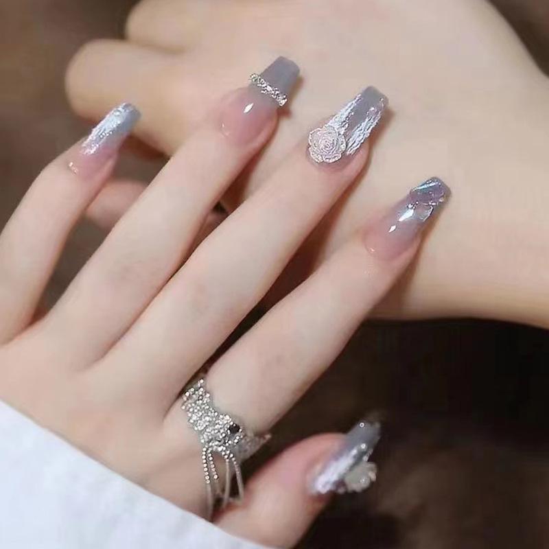 Gradient Blue-Gray Camellia Nail Tips & Stickers: Light Luxury Wearable False Nails