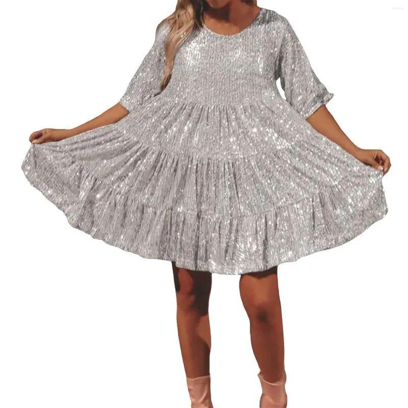 Spring/Summer 2023 Sequin Half-Sleeve Ruffle Dress