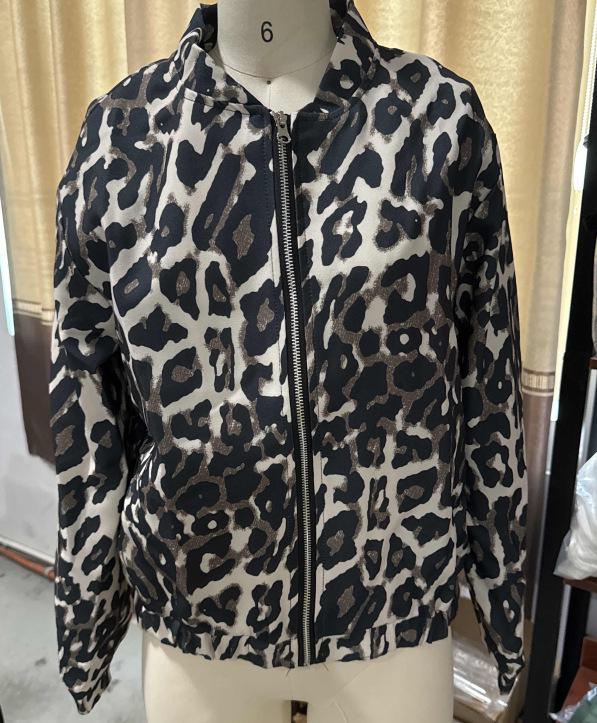 

Ретро куртка на молнии из комбинированной кожи - Осень/Зима 2024, пальто с лацканами с длинными рукавами Large